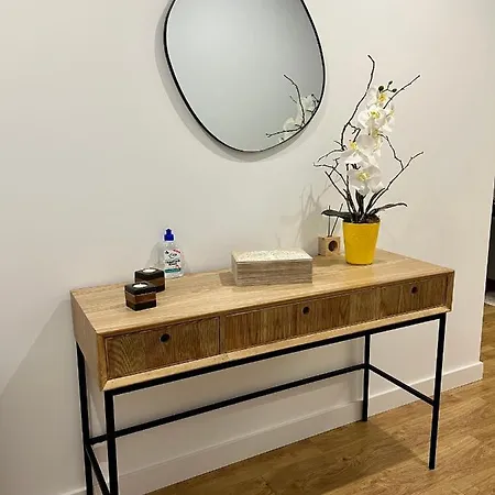 Piso Exclusivo En Centrico, Negocios, Confort Vigo