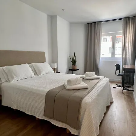 Piso Exclusivo En Centrico, Negocios, Confort